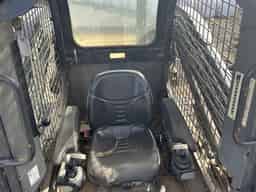 2011 New Holland L225 Image