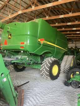 2021 John Deere S780 Image