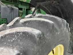 1996 John Deere 8400 Image