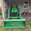 2022 John Deere 2032R Image