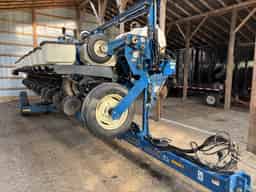 2002 Kinze 3600 Image