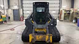 2018 John Deere 333G Image