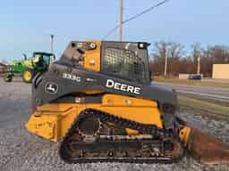 2018 John Deere 333G Image