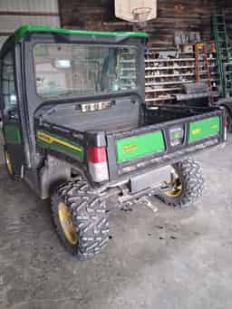 2021 John Deere XUV 835R Image