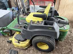 2015 John Deere Z435 Image