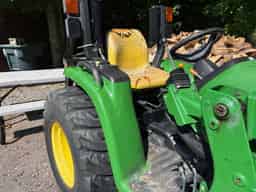 2015 John Deere 3038E Image