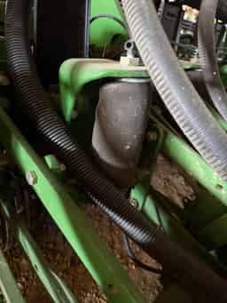 2010 John Deere DB60 Image