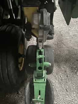 2011 John Deere 1790 Image