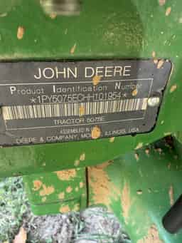 2017 John Deere 5075E Image