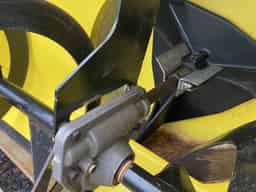 2009 John Deere 44 Image