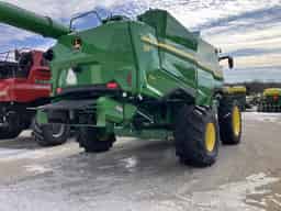 2025 John Deere S7 700 Image