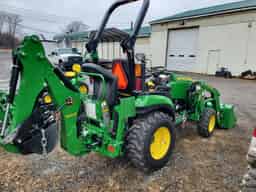 2019 John Deere 2025R Image