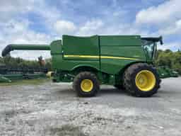 2024 John Deere S790 Image