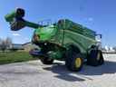 2022 John Deere X9 1000 Image