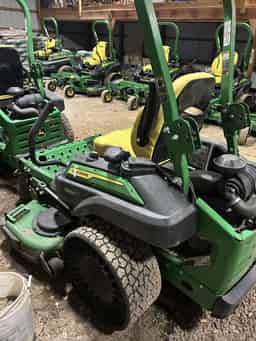 2022 John Deere Z930M Image