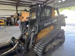 2023 John Deere 333G Image