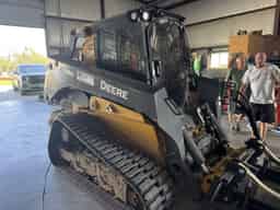 2023 John Deere 333G Image