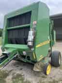 2002 John Deere 567 Image
