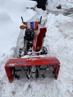 2017 Simplicity P2132E Image