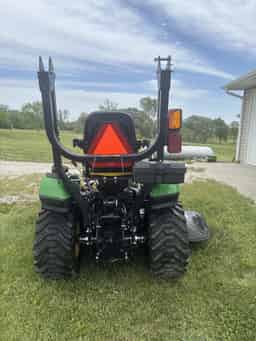 2017 John Deere 1025R Image