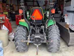 2005 John Deere 3520 Image