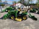 2004 John Deere 2210 Image