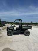 2017 John Deere XUV 825I OLIVE Image