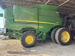2014 John Deere S660 Image