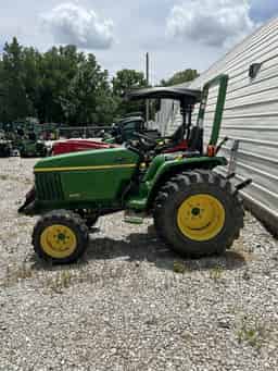 2008 John Deere 3005 Image