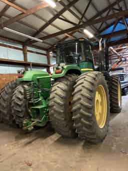 2011 John Deere 9330 Image
