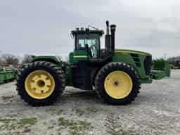 2011 John Deere 9330 Image