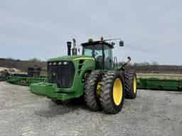 2011 John Deere 9330 Image