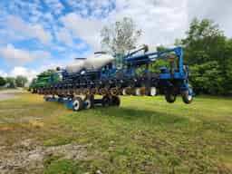 2014 Kinze 3600 Image
