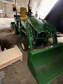 2021 John Deere 1025R Image