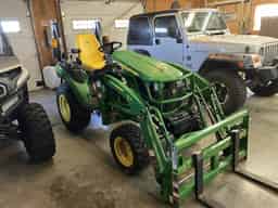 2023 John Deere 2025R Image