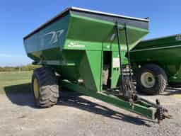 2011 Demco 850 Image