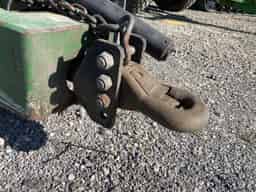 2011 Demco 850 Image