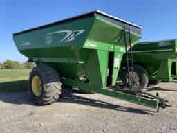 2011 Demco 850 Image