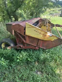 1990 New Holland 492 Image