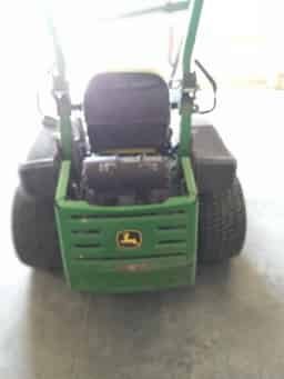 2017 John Deere Z915E Image