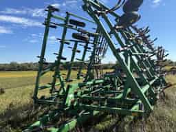 1995 John Deere 980 Image