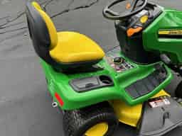 2022 John Deere X350 Image