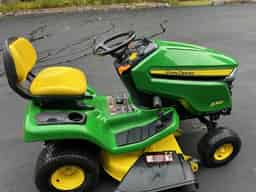 2022 John Deere X350 Image