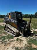 2021 John Deere 333G Image