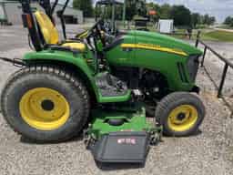 2013 John Deere 3320 Image