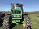 2004 John Deere 7220 Image