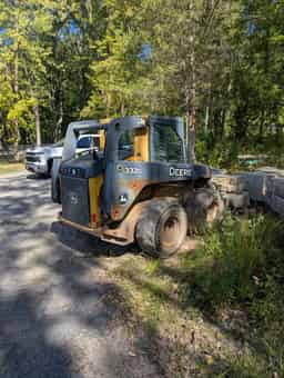 2011 John Deere 332D Image