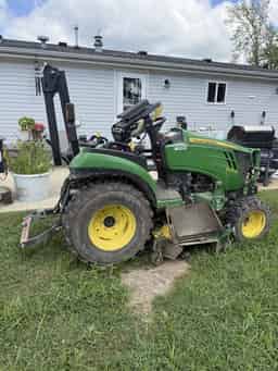 2020 John Deere 2025R Image