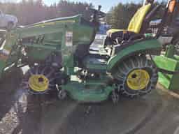 2014 John Deere 1025R Image