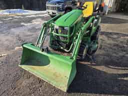 2014 John Deere 1025R Image